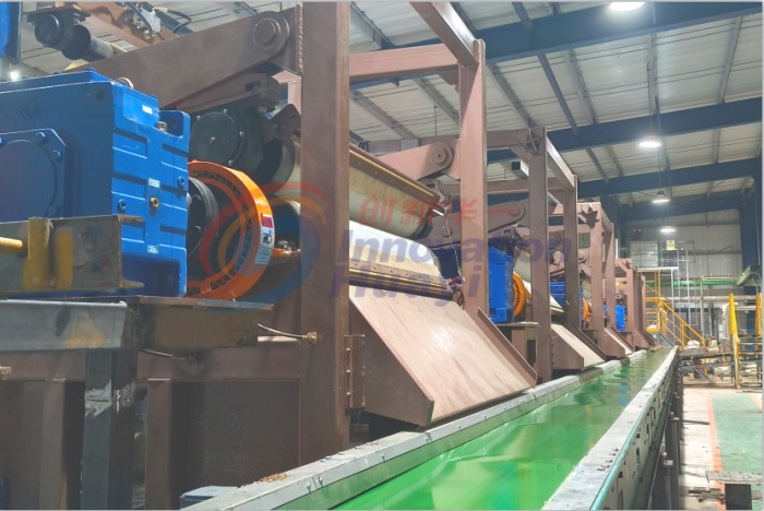 河南五臺(tái)高壓帶式壓濾機(jī)牛糞脫水現(xiàn)場(chǎng)